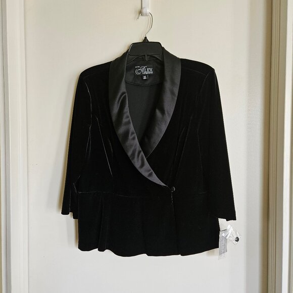 Alex Evenings Petite Velvet Wrap Top NWT XLP - Picture 2 of 9